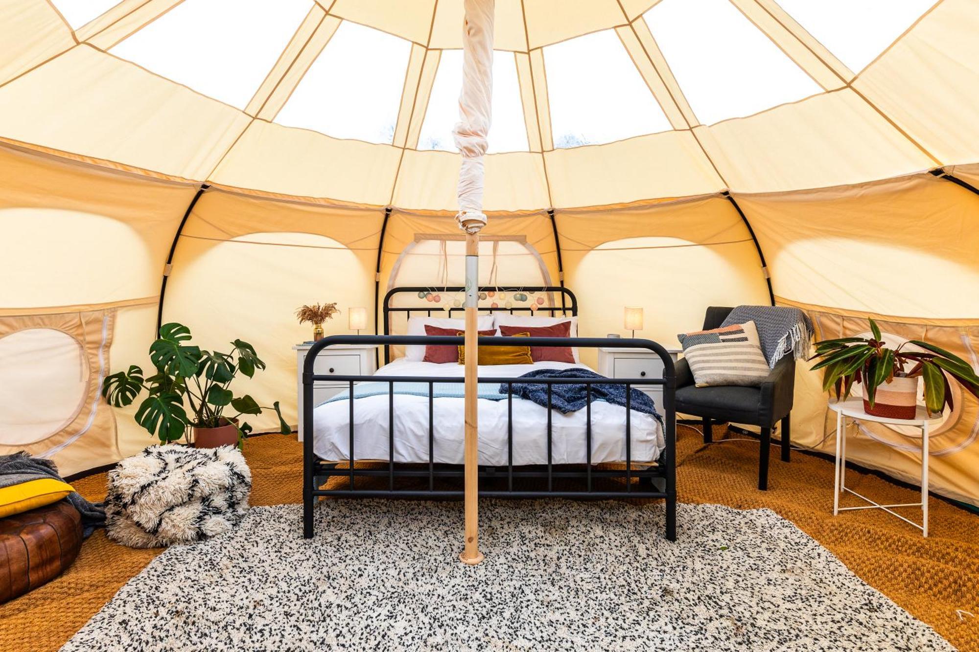 Charlcombe Valley Orchards Glamping Luxury tent