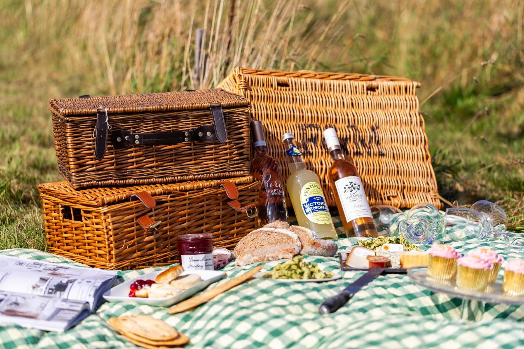 Charlcombe Valley Orchards Glamping Luxury tent *